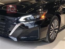 نيسان ألتيما